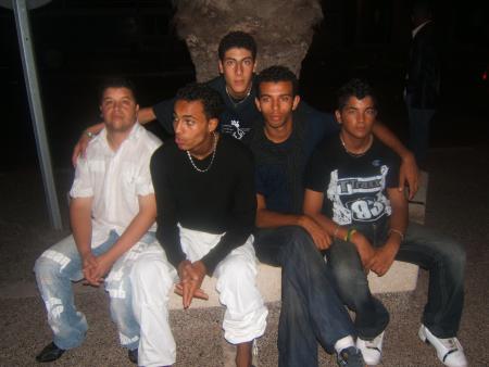 boys d tilila